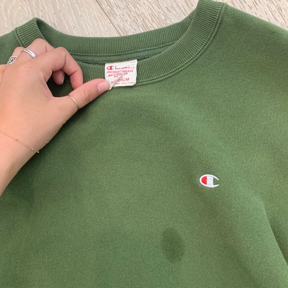 CHAMPION GREEN LONGSLEEVE PULLOVER - Picture 2 of 2